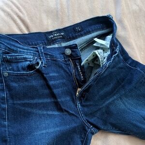 Lucky Brand Brooke Legging size 4/27 Dark Blue Denim Pants